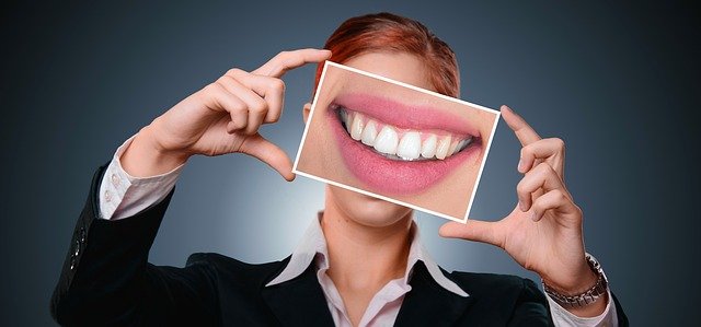 Quali sono le varie specializzazioni del mestiere del dentista?